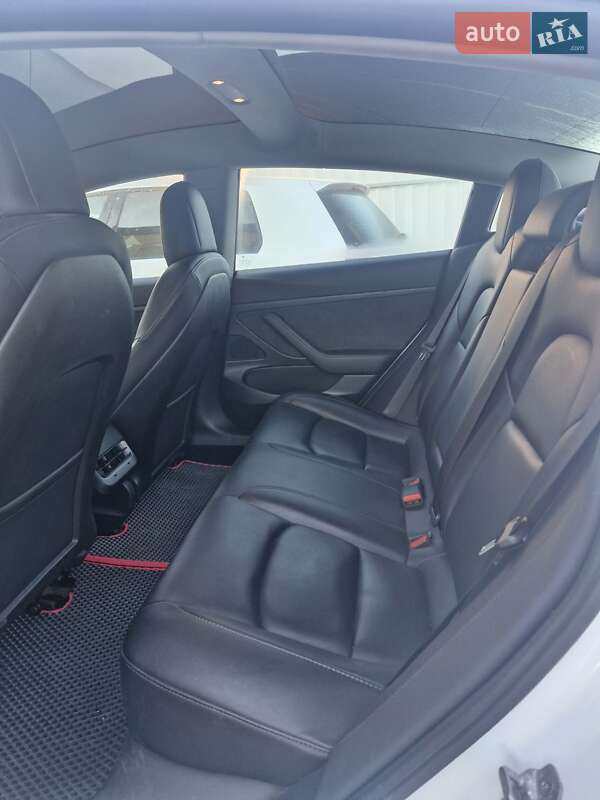 Седан Tesla Model 3 2020 в Виннице фото 4 Седан Tesla Model 3 2020 в Виннице