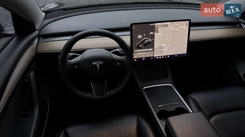 Седан Tesla Model 3 2021 в Луцке фото 24 Седан Tesla Model 3 2021 в Луцке