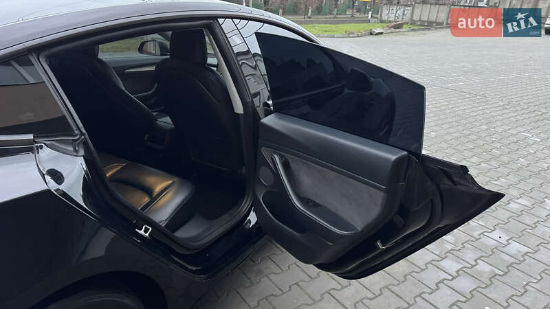 Седан Tesla Model 3 2021 в Луцке фото 29 Седан Tesla Model 3 2021 в Луцке