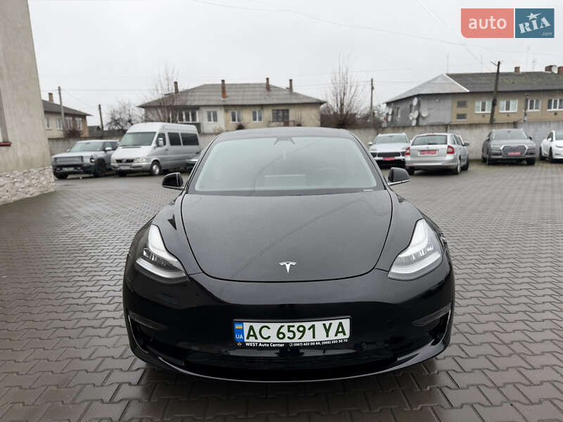 Седан Tesla Model 3 2019 в Луцке фото 2 Седан Tesla Model 3 2019 в Луцке