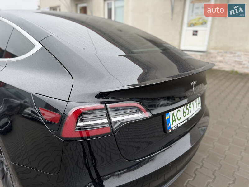 Седан Tesla Model 3 2019 в Луцке фото 12 Седан Tesla Model 3 2019 в Луцке