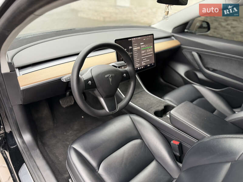 Седан Tesla Model 3 2019 в Луцке фото 17 Седан Tesla Model 3 2019 в Луцке