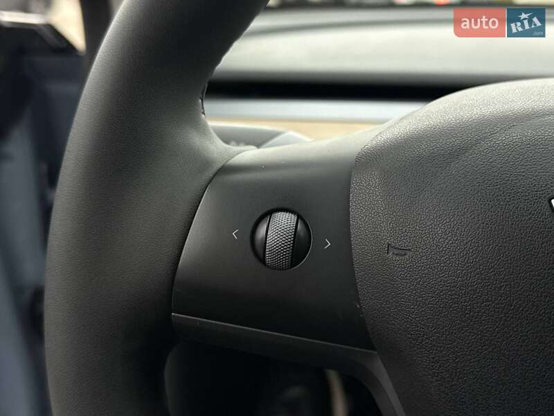 Седан Tesla Model 3 2021 в Киеве фото 13 Седан Tesla Model 3 2021 в Киеве