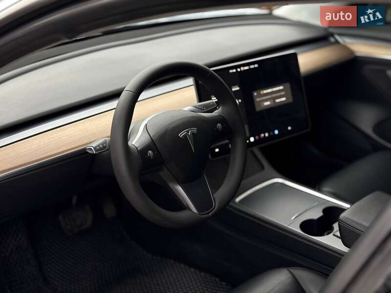 Седан Tesla Model 3 2021 в Киеве фото 19 Седан Tesla Model 3 2021 в Киеве