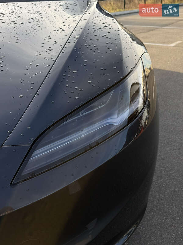 Седан Tesla Model 3 2025 в Киеве фото 31 Седан Tesla Model 3 2025 в Киеве