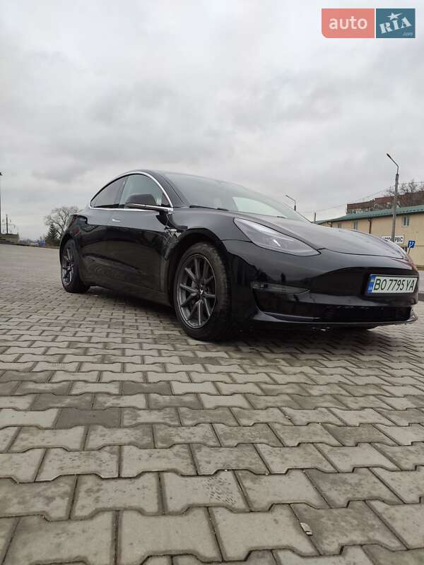 Седан Tesla Model 3 2018 в Тернополе фото 7 Седан Tesla Model 3 2018 в Тернополе