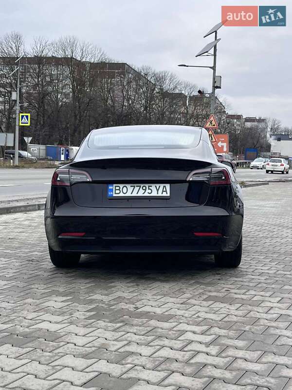 Седан Tesla Model 3 2018 в Тернополе фото 15 Седан Tesla Model 3 2018 в Тернополе