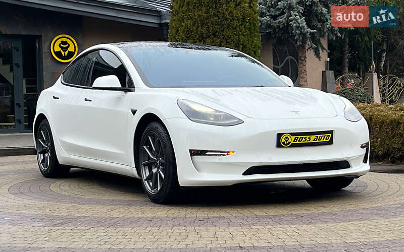 Tesla Model 3 2022 Tesla Model 3 2022