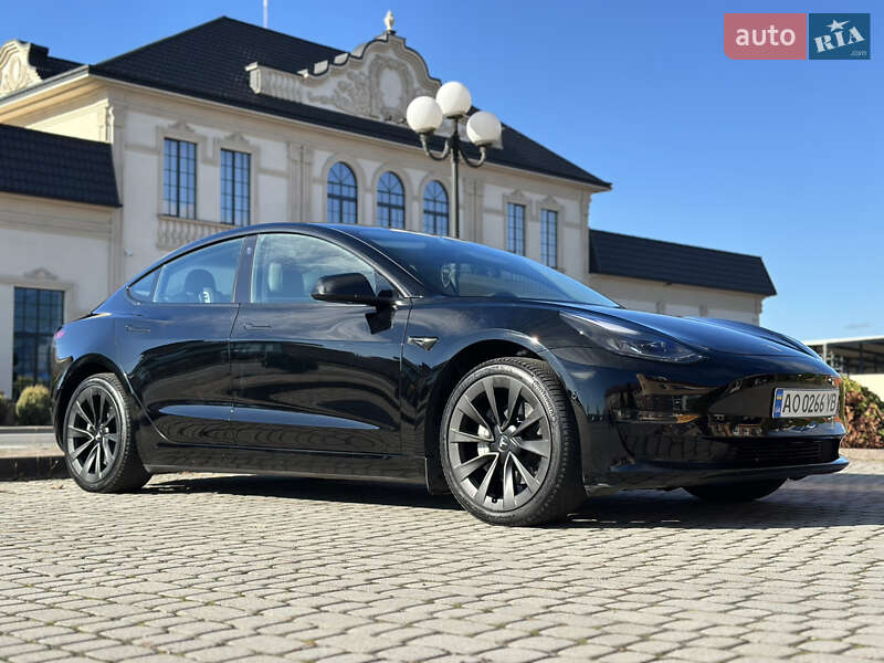 Седан Tesla Model 3 2022 в Мукачево фото 7 Седан Tesla Model 3 2022 в Мукачево