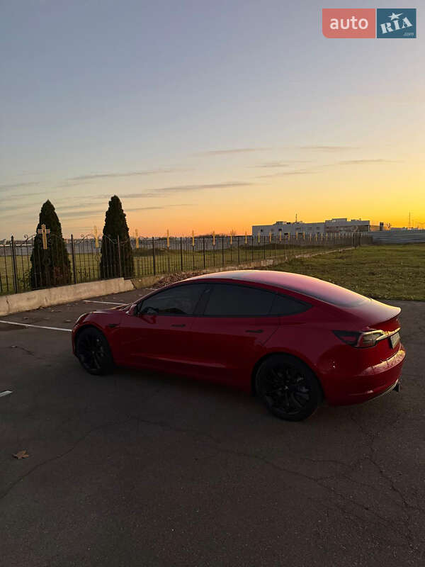 Седан Tesla Model 3 2018 в Николаеве фото 14 Седан Tesla Model 3 2018 в Николаеве