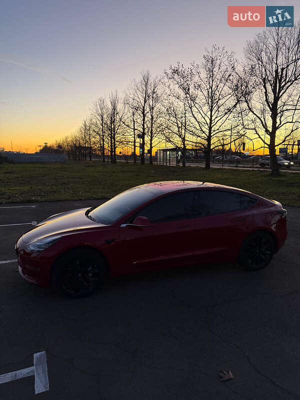 Седан Tesla Model 3 2018 в Николаеве фото 16 Седан Tesla Model 3 2018 в Николаеве