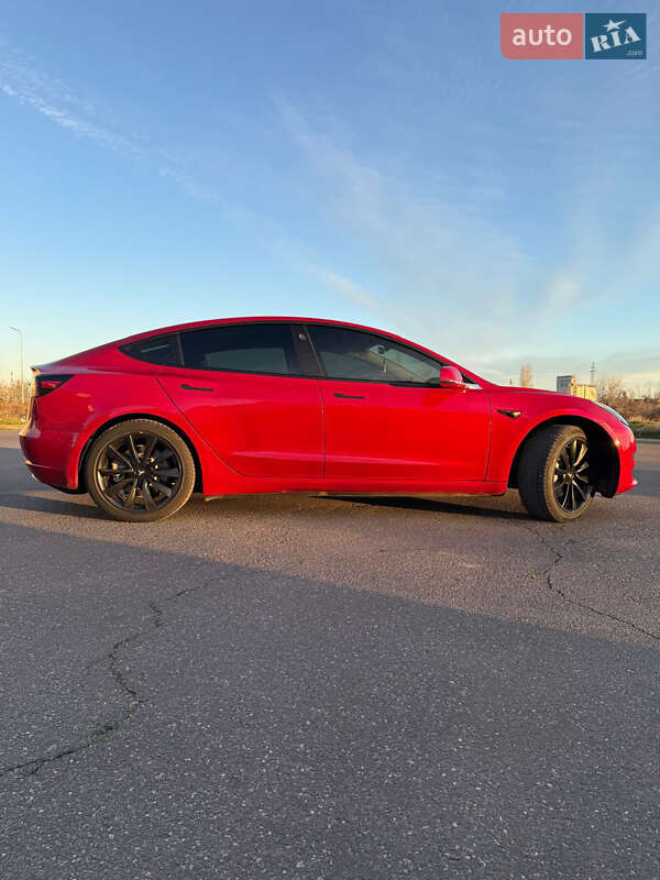Седан Tesla Model 3 2018 в Николаеве фото 28 Седан Tesla Model 3 2018 в Николаеве