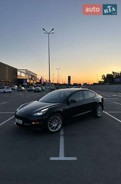 tesla model-3 2022 в Полтава от профессионального продавца Руслан