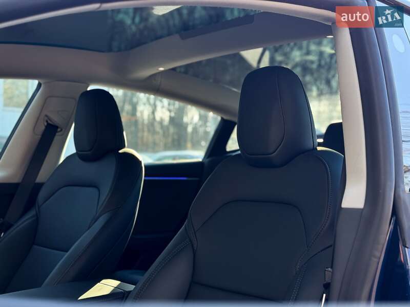 Седан Tesla Model 3 2024 в Киеве фото 14 Седан Tesla Model 3 2024 в Киеве