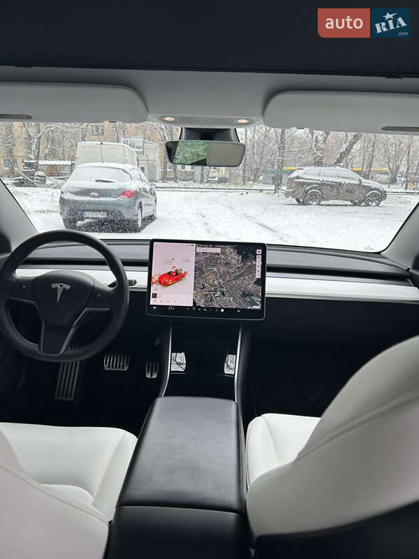 Седан Tesla Model 3 2019 в Киеве фото 11 Седан Tesla Model 3 2019 в Киеве