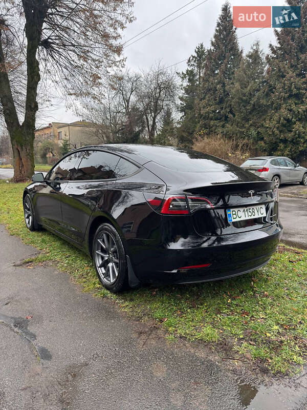 Седан Tesla Model 3 2021 в Львове фото 21 Седан Tesla Model 3 2021 в Львове