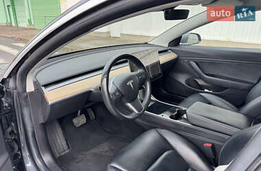 Седан Tesla Model 3 2019 в Києві
