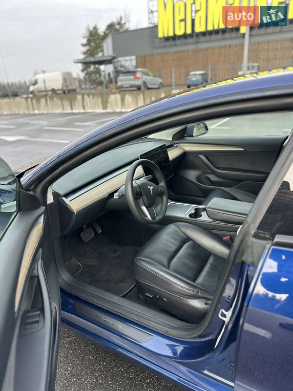 Седан Tesla Model 3 2022 в Киеве фото 10 Седан Tesla Model 3 2022 в Киеве