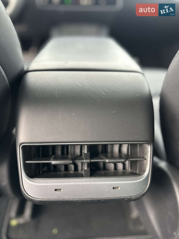 Седан Tesla Model 3 2022 в Киеве фото 16 Седан Tesla Model 3 2022 в Киеве