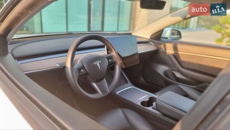 Седан Tesla Model 3 2021 в Хмельницком фото 29 Седан Tesla Model 3 2021 в Хмельницком