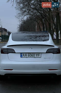 Седан Tesla Model 3 2019 в Чайках