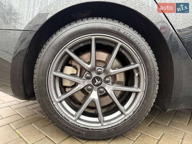 Седан Tesla Model 3 2021 в Луцке фото 9 Седан Tesla Model 3 2021 в Луцке