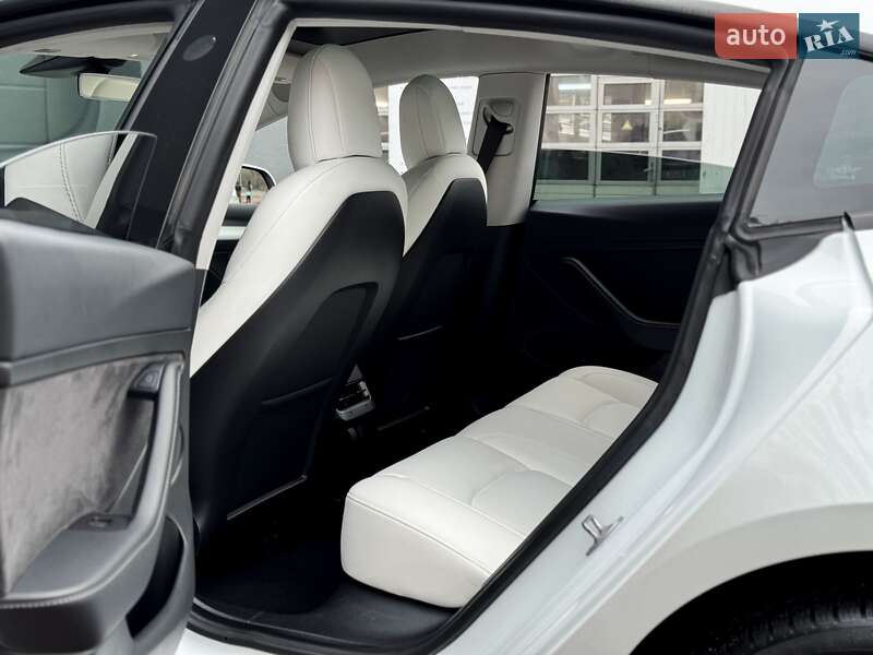 Седан Tesla Model 3 2021 в Киеве фото 15 Седан Tesla Model 3 2021 в Киеве