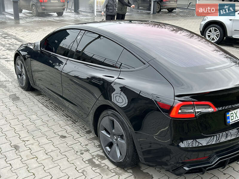 Седан Tesla Model 3 2019 в Хмельницком фото 6 Седан Tesla Model 3 2019 в Хмельницком