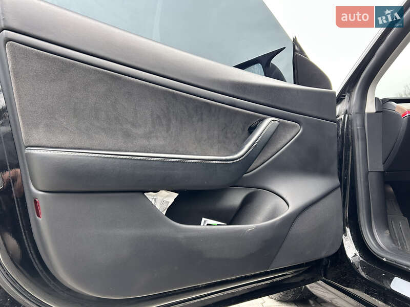 Седан Tesla Model 3 2019 в Хмельницком фото 18 Седан Tesla Model 3 2019 в Хмельницком