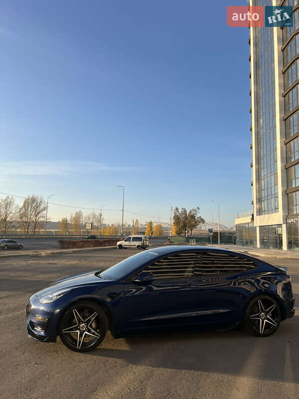 Седан Tesla Model 3 2020 в Києві фото 5 Седан Tesla Model 3 2020 в Києві