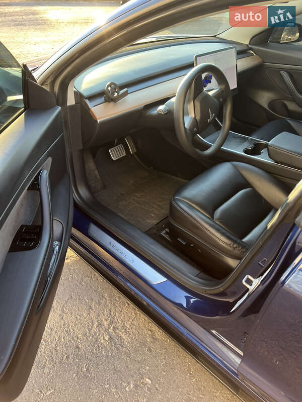 Седан Tesla Model 3 2020 в Києві фото 8 Седан Tesla Model 3 2020 в Києві