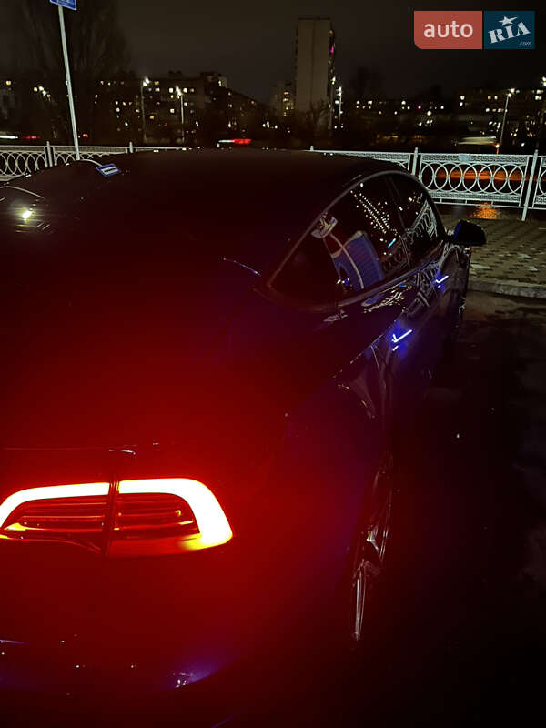 Седан Tesla Model 3 2020 в Києві фото 17 Седан Tesla Model 3 2020 в Києві