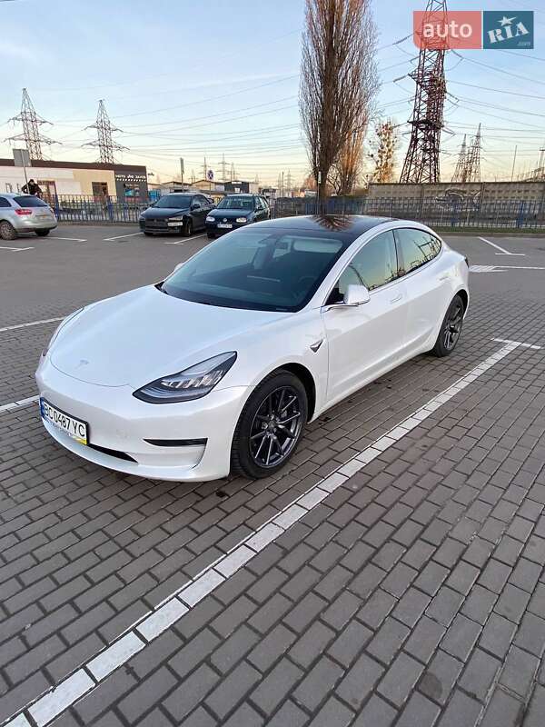 Tesla Model 3 2020 Tesla Model 3 2020