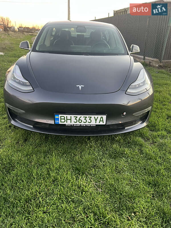 Tesla Model 3 2018 Tesla Model 3 2018