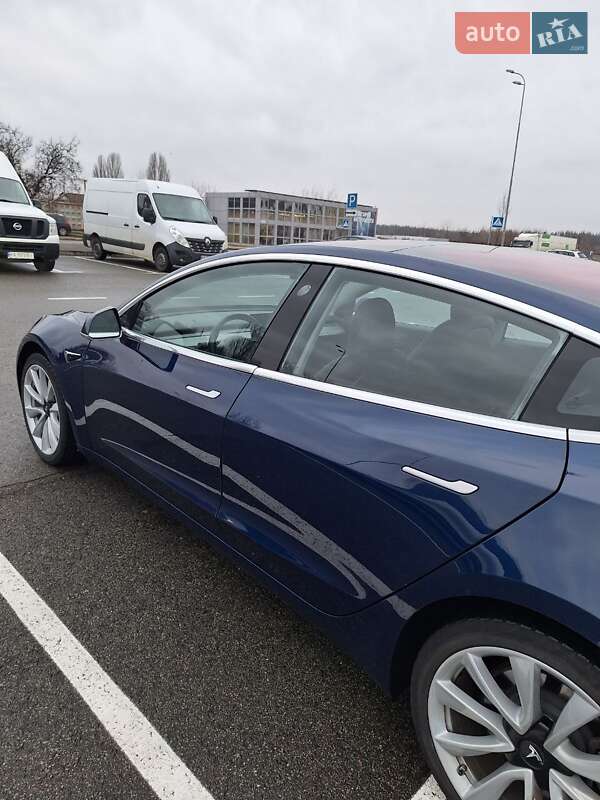 Седан Tesla Model 3 2018 в Києві фото 12 Седан Tesla Model 3 2018 в Києві