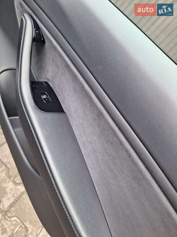 Седан Tesla Model 3 2018 в Києві фото 17 Седан Tesla Model 3 2018 в Києві