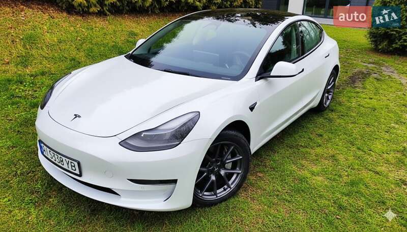 Седан Tesla Model 3 2022 в Киеве фото 4 Седан Tesla Model 3 2022 в Киеве