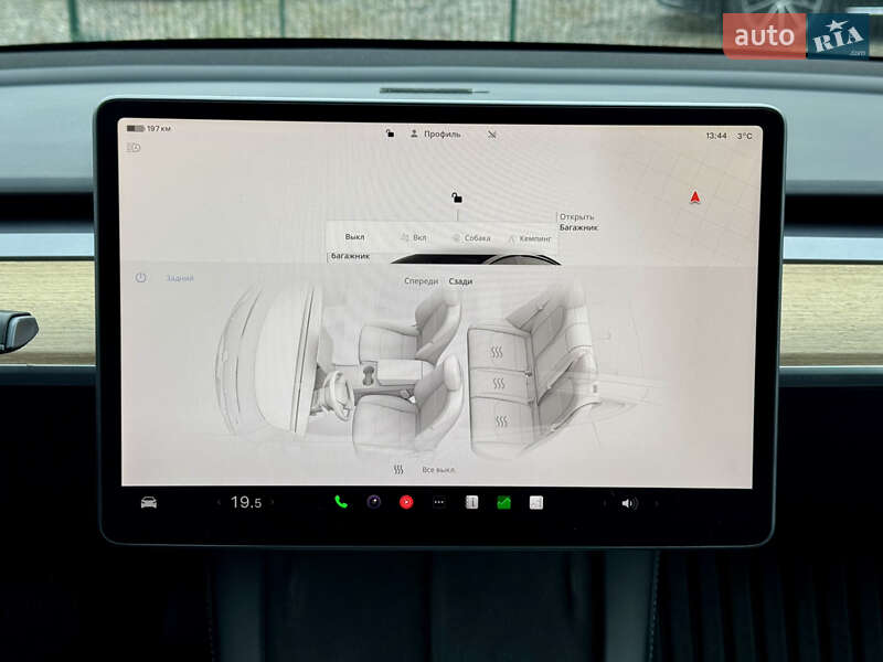 Седан Tesla Model 3 2022 в Киеве