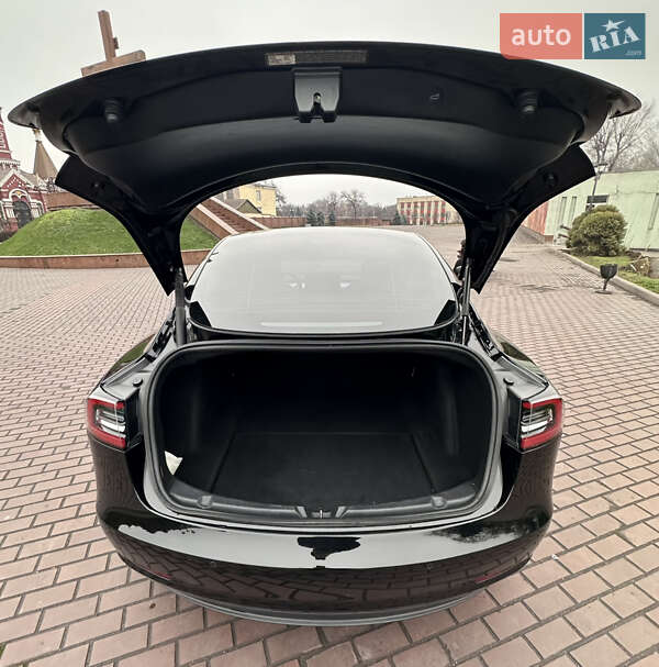 Седан Tesla Model 3 2021 в Днепре фото 30 Седан Tesla Model 3 2021 в Днепре