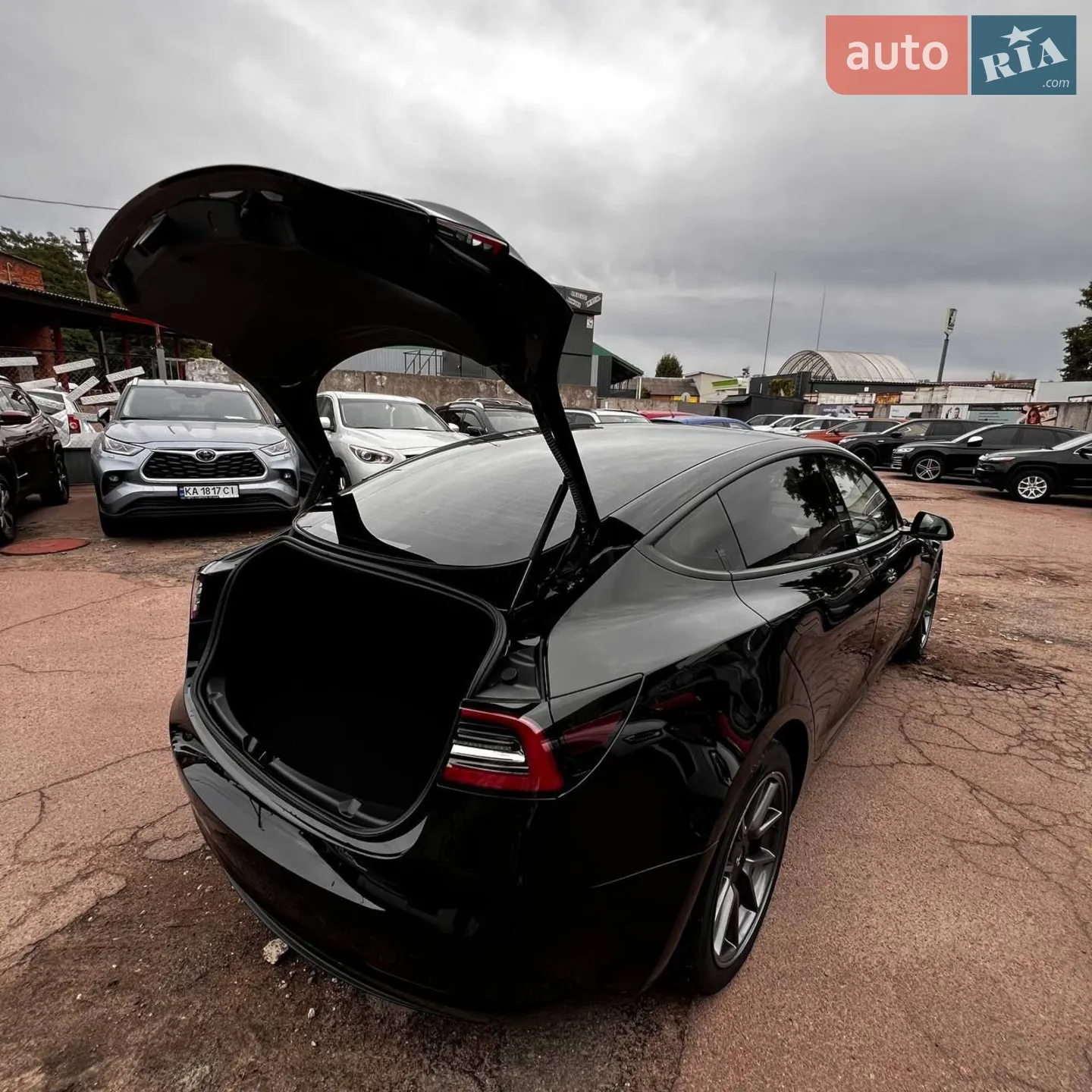 2022 Tesla Model 3 - мініатюра 13