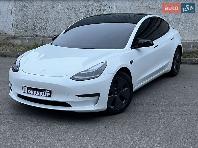 Седан Tesla Model 3 2021 в Киеве фото 4 Седан Tesla Model 3 2021 в Киеве