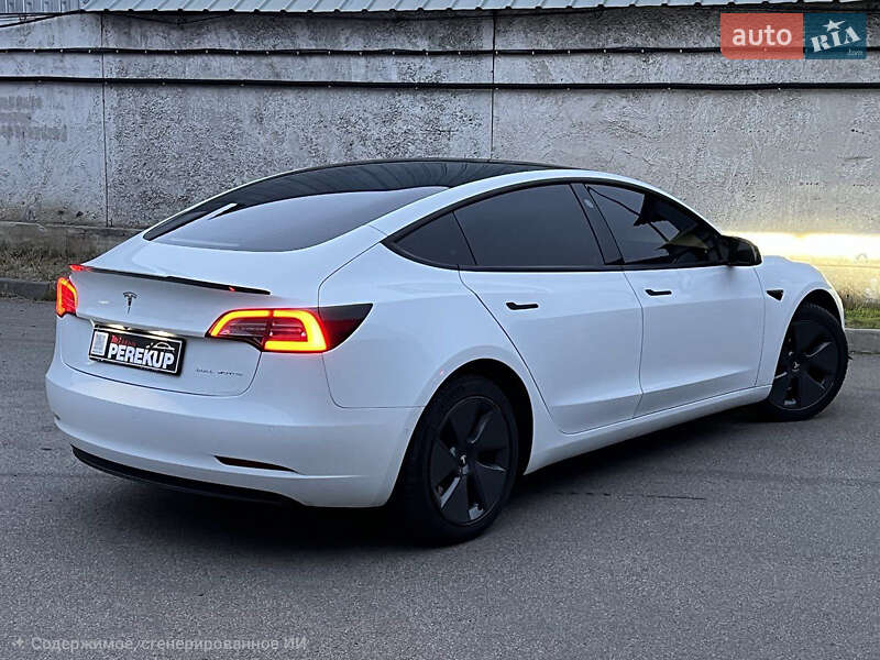 Седан Tesla Model 3 2021 в Киеве фото 7 Седан Tesla Model 3 2021 в Киеве