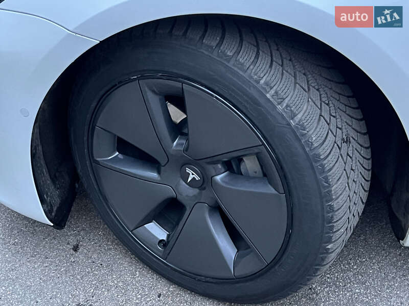 Седан Tesla Model 3 2021 в Киеве фото 14 Седан Tesla Model 3 2021 в Киеве