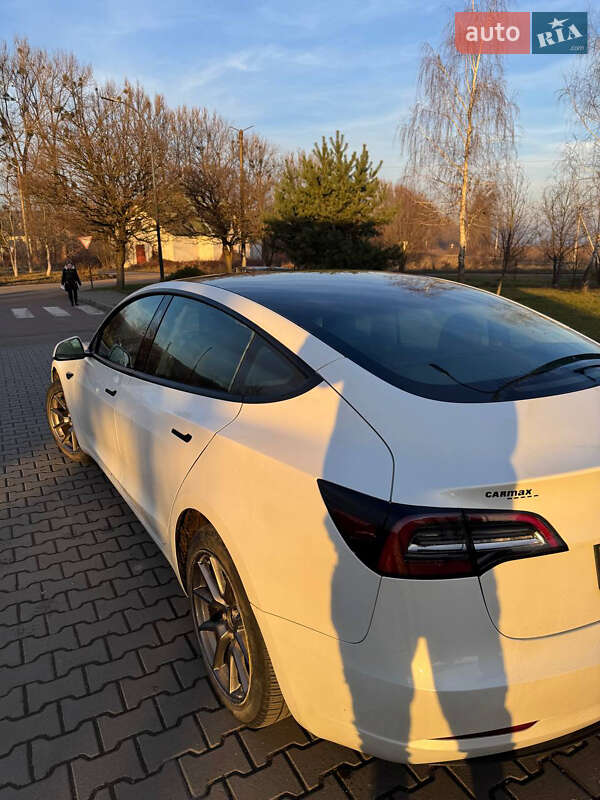 Седан Tesla Model 3 2023 в Ивано-Франковске фото 11 Седан Tesla Model 3 2023 в Ивано-Франковске