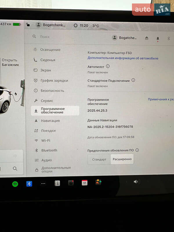 Седан Tesla Model 3 2022 в Киеве