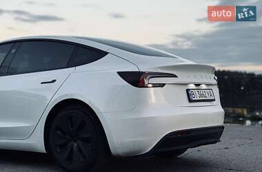 Седан Tesla Model 3 2024 в Киеве