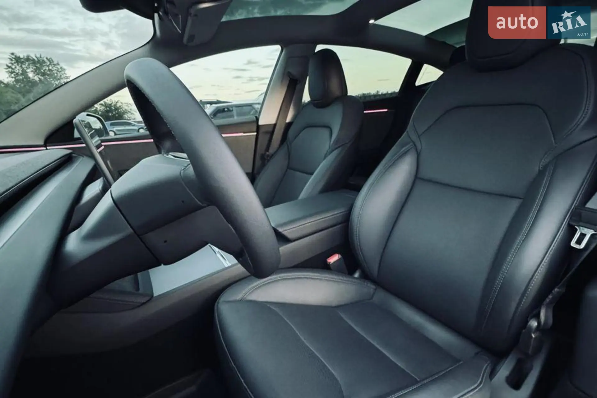 2024 Tesla Model 3 - мініатюра 9