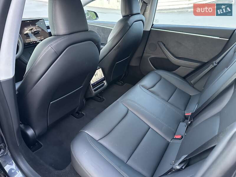 Седан Tesla Model 3 2024 в Львове фото 11 Седан Tesla Model 3 2024 в Львове