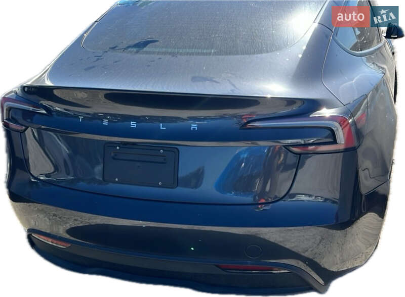 Седан Tesla Model 3 2025 в Кривом Роге