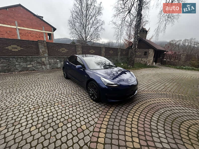 Седан Tesla Model 3 2022 в Львове фото 11 Седан Tesla Model 3 2022 в Львове